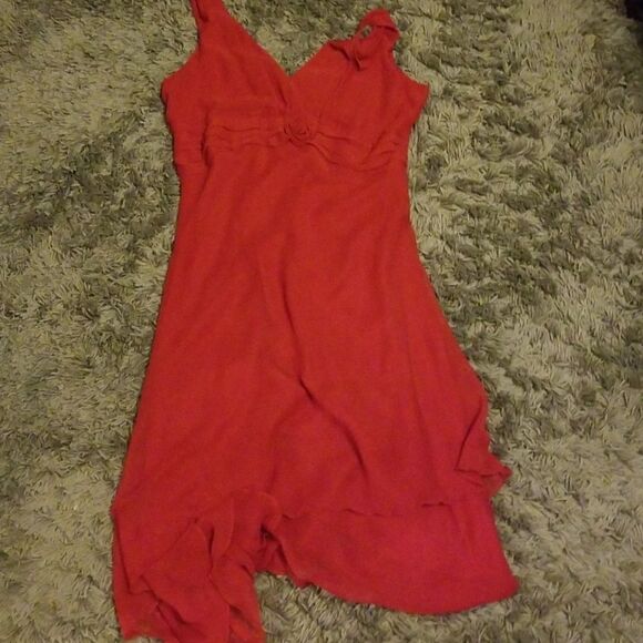 D.J. Sommers Red Dress - Picture 1 of 4